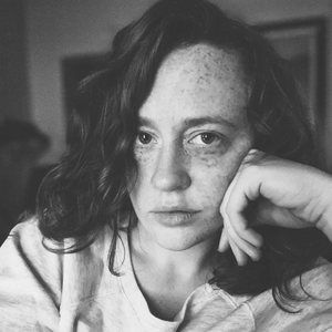 Meet your Posher, Caitlin